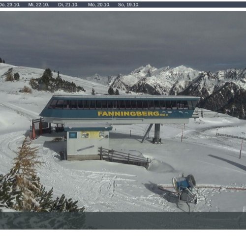 Fanningberg Bergstation Live Webcam: Mariapfarr Ski Resort View