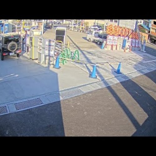 Minamiawaji Drive-Thru Car Wash Live Cam Japan