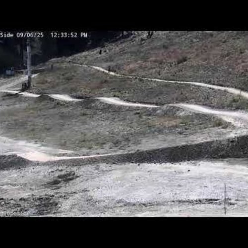 Snow Summit Slopeside Live Webcam: Big Bear Lake, California