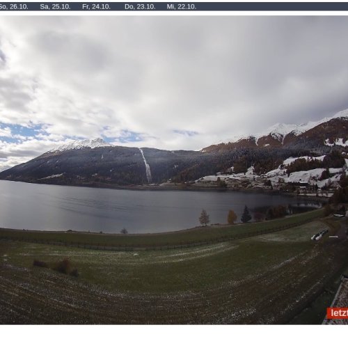 Live Reschensee Webcam: Seehotel Panorama Views