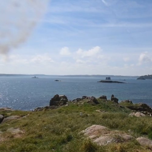 Discover the Breathtaking Views of Île aux Dames in Traon-ar-Vilar, France