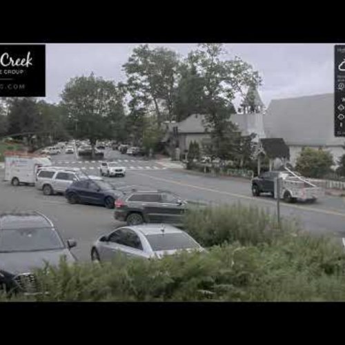 Highlands, North Carolina Live Webcam: Silver Creek Office Street View