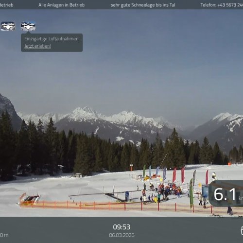 Ehrwalder Alm Live Webcam: Ski Slopes & Alpine Views in Tyrol, Austria