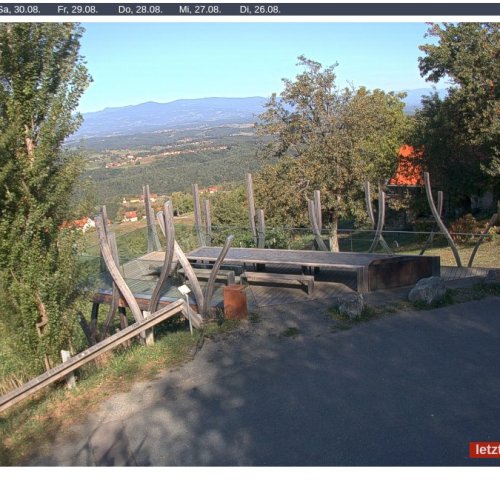 Gleinstätten Panoramasteg Sausal Live Webcam: Scenic Views of Southern Styria