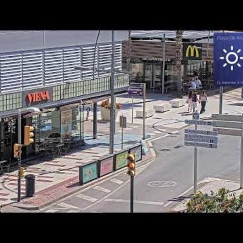 Platja d'Aro Live Webcam: Shopping Street & Daily Life