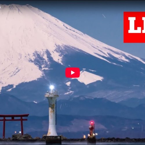 Hayama Live Cam: Majestic Mount Fuji and Ocean Torii Gate