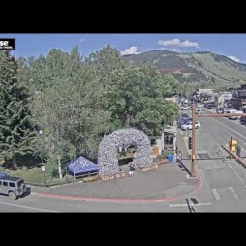 Jackson Town Square Live: Wyoming's Iconic Hub
