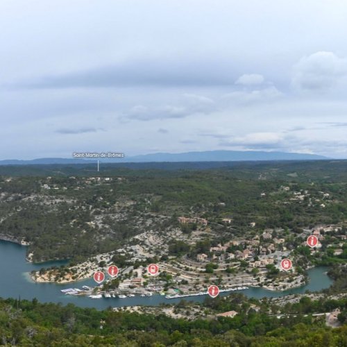 Esparron-de-Verdon Village in Provence