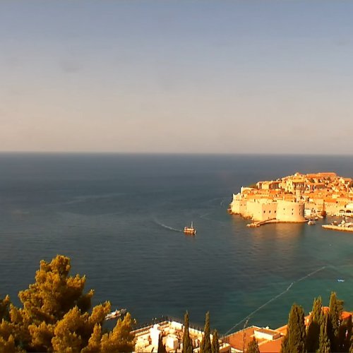 Dubrovnik Banje Beach Live Webcam: Real-Time Adriatic Views