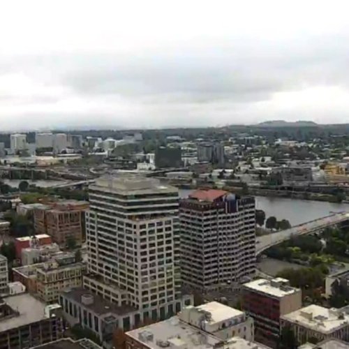 Portland, Oregon Live Webcam: Downtown Cityscape & Willamette River