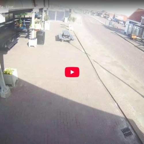 Experience Westkapelle's Coastal Charm: Melis Seafood Live Cam
