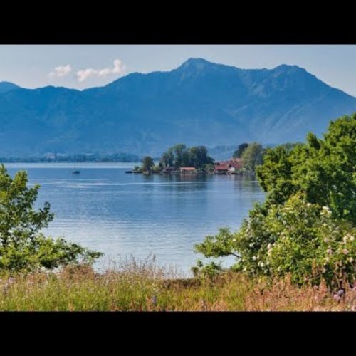 Lake Chiemsee Live Webcam: Hotel Chiemseepanorama View