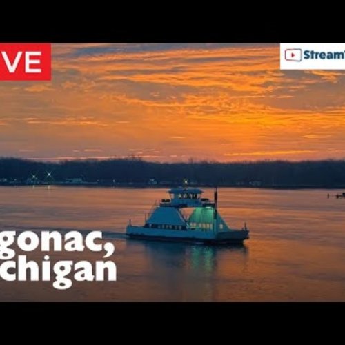 Algonac Waterfront Park | Algonac, USA |