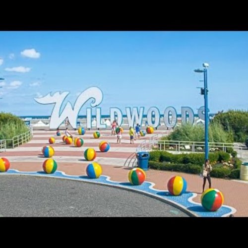 Wildwoods Beach Ball Sign Live Cam, New Jersey