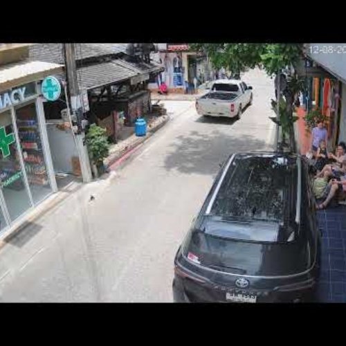 Bophut Street Life Live Cam: The Shack Bar Area, Koh Samui