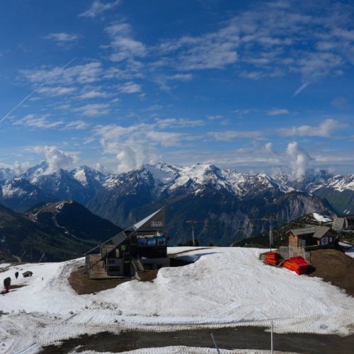 Alpe d'Huez Le Signal: A Breathtaking Alpine View