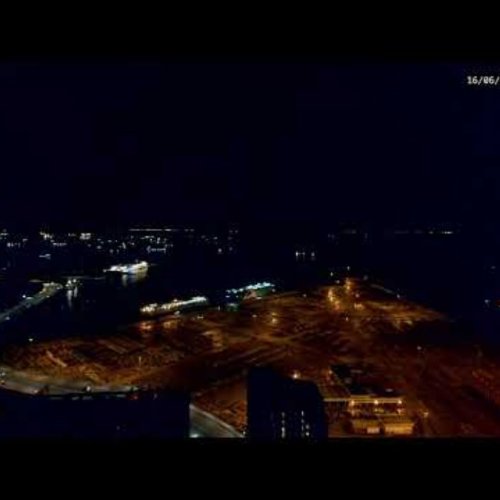 Tanjong Pagar Port & Shipping Lanes Live View
