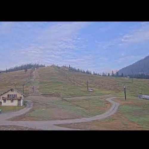 Snoqualmie Pass Summit Live: Mountain Views & Seasonal Changes