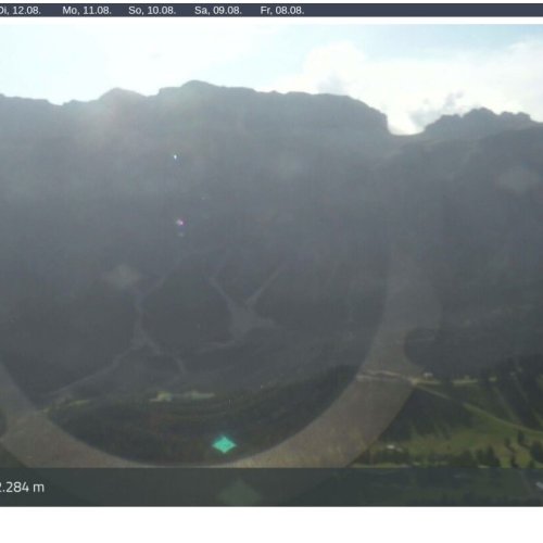 Piz Sella Live Webcam: Val Gardena Dolomites Mountain Views