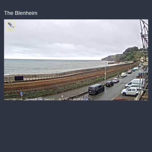 Dawlish Seafront Live Webcam: Coastal Views & Historic Railway