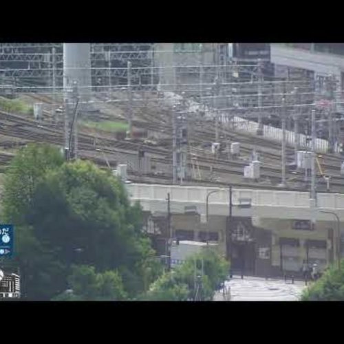 Hankyu Umeda Station Live: Osaka, Japan Train View