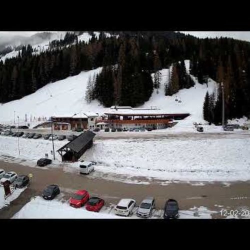 Pescul-Fertazza Chairlift: Live Ski Civetta Webcam, Italy