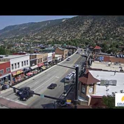 Grand Avenue Bridge Live Webcam in Glenwood Springs, USA