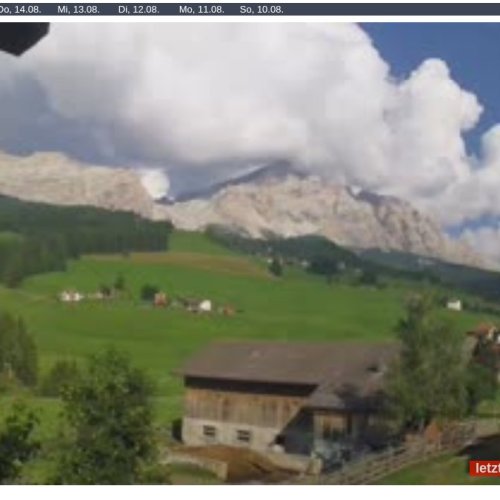 La Villa Mountain View Live Webcam