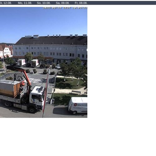Attnang-Puchheim Live Webcam: Town Square & Daily Life
