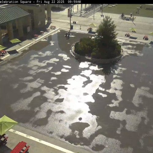 Mississauga Celebration Square Live Webcam