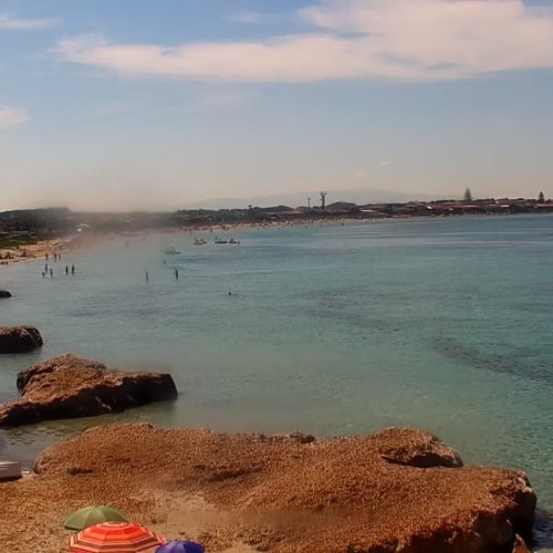 Experience the Beauty of Sardinia's Saline Plaža Beach 🌊
