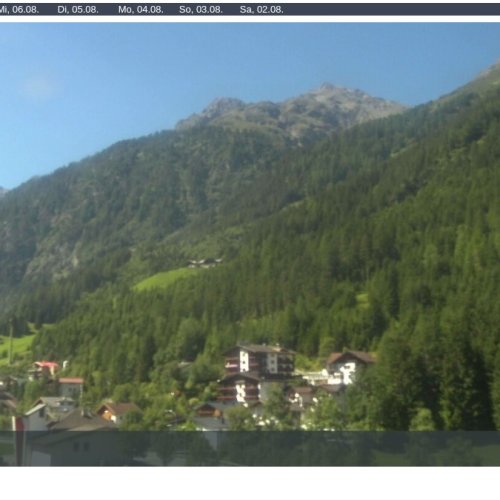 Live Kaunertal Valley Webcam: Feichten Village & Alpine Scenery