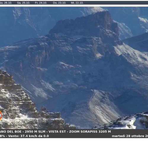 Sass Pordoi & Altopiano del Boe Live Webcam: Dolomites Panorama