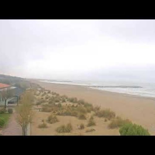 Cavallino Beach Live Webcam: Enzo Stella Maris, Veneto, Italy