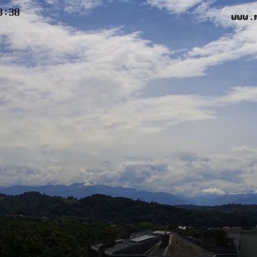 Pau Live Camera: New Aquitaine Views & Weather