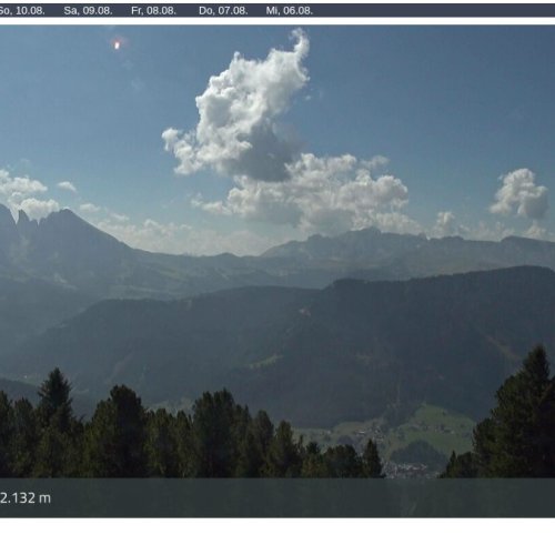 Raschötz Webcam: Live Dolomites Mountain Views