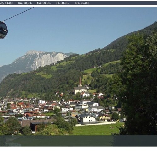 Oetz Alpine Village Webcam: Kids Park & Schwimmbad Live Views