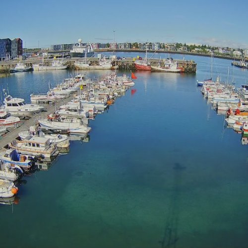 Hafnarfjörður Harbor Live: Iceland's Coastal Gateway Webcam