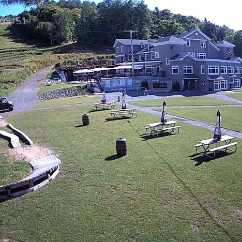 Saint-Donat, Quebec Live: Mont Garceau Mountain & Resort Views
