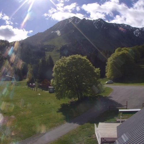 Barèges at 1500m: A Serene Mountain Retreat 🌄