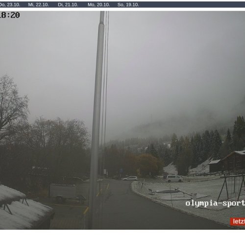 Blitzingen Bodmen Live Webcam: Obergoms, Swiss Alps at 1100m