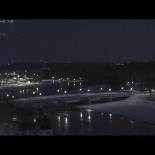 Troy, Ohio: Miami County Courthouse & Great Miami River Live Webcam