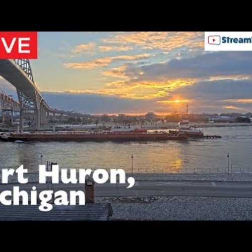 Port Huron: Live Shipping Traffic and Blue Water Bridge Webcam