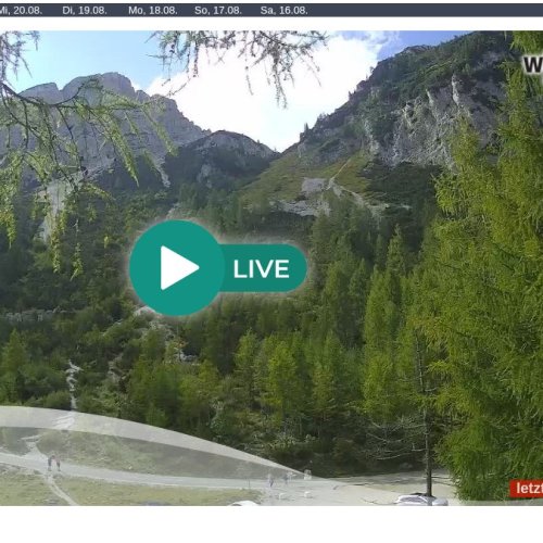 Vršič Pass Live Webcam: Mountain Views from Erjavčeva Koča