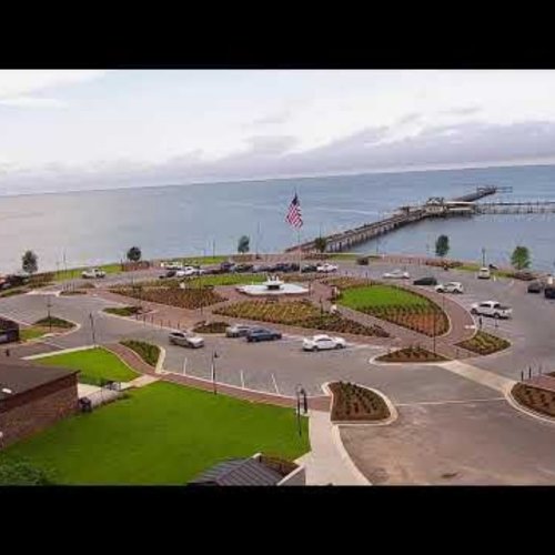 Fairhope Pier Live Webcam: Mobile Bay Views