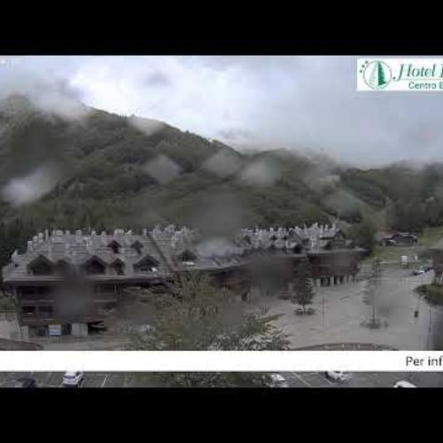 Abetone Val di Luce Live Webcam: Tuscany Mountain View