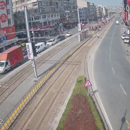 Kayseri City Center Live Camera: Duvencu Street & Tram View
