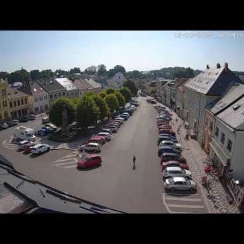 Hus Square Lomnice nad Popelkou Webcam: Czechia Live Stream