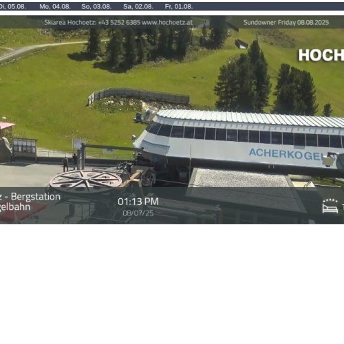 Hochoetz Acherkogelbahn Live Webcam: Alpine Views at 2025m