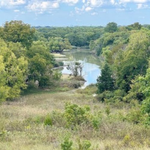 Heard Natural Science Museum & Wildlife Sanctuary Live Webcam, McKinney, TX